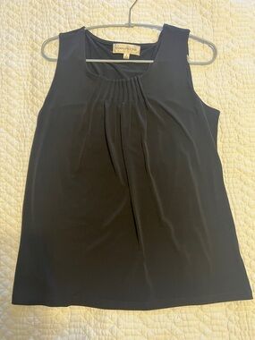 Evan Picone Black Sleeveless Pleated Neck Camisole